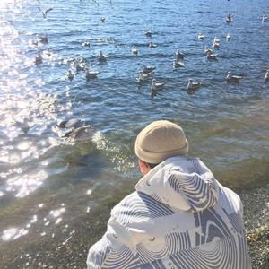 王馨瑶奶头走光露两点
